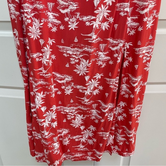 Old Navy Fit & Flare Tropical Print Lined Slit Adjustable Straps Maxi Dress - Picture 4 of 14